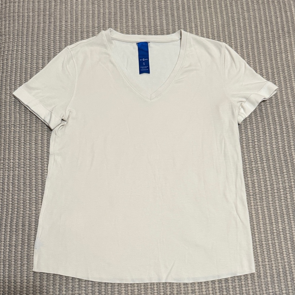 Kit and Ace Cream V-Neck Short Sleeve Tee